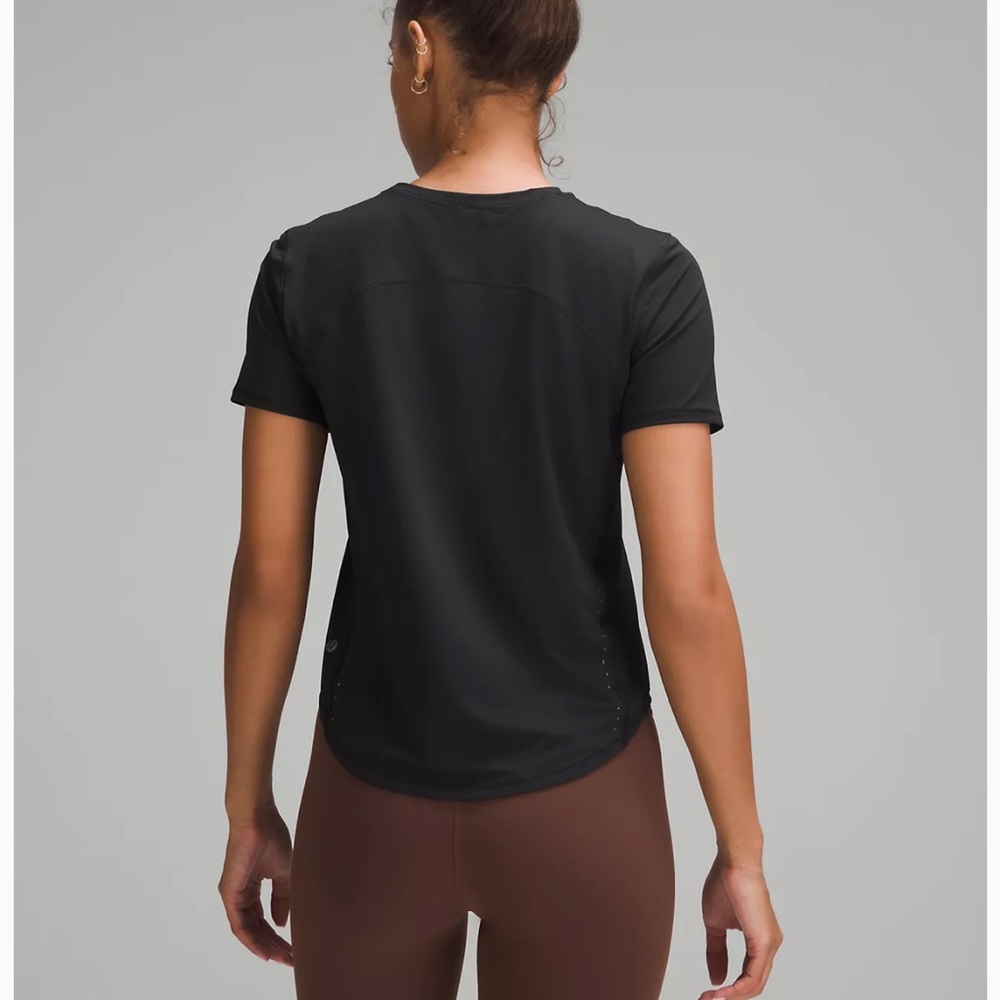 High-Neck Running and Training T-shirt size 2 - Picture 2 of 5